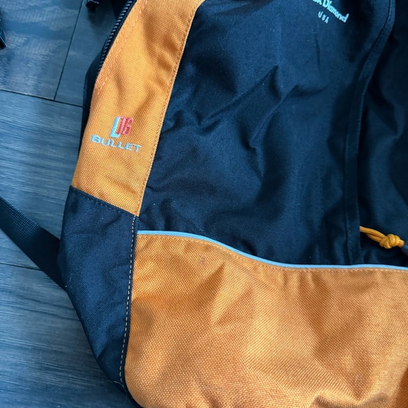 Black Diamond 16L backpack - Picture 3 of 5